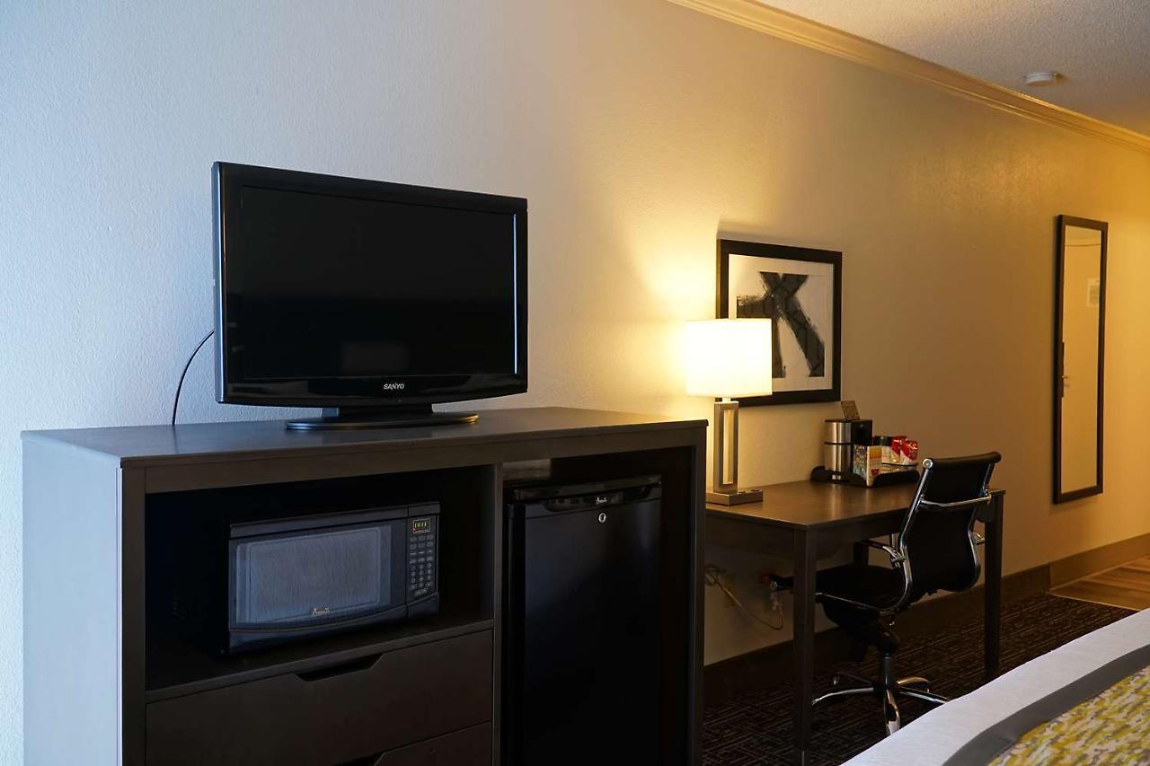 Best Western Plus Morristown Conference Center Eksteriør billede